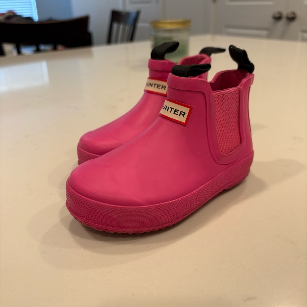 Hunter Kids Bright Pink Chelsea Rain Boots